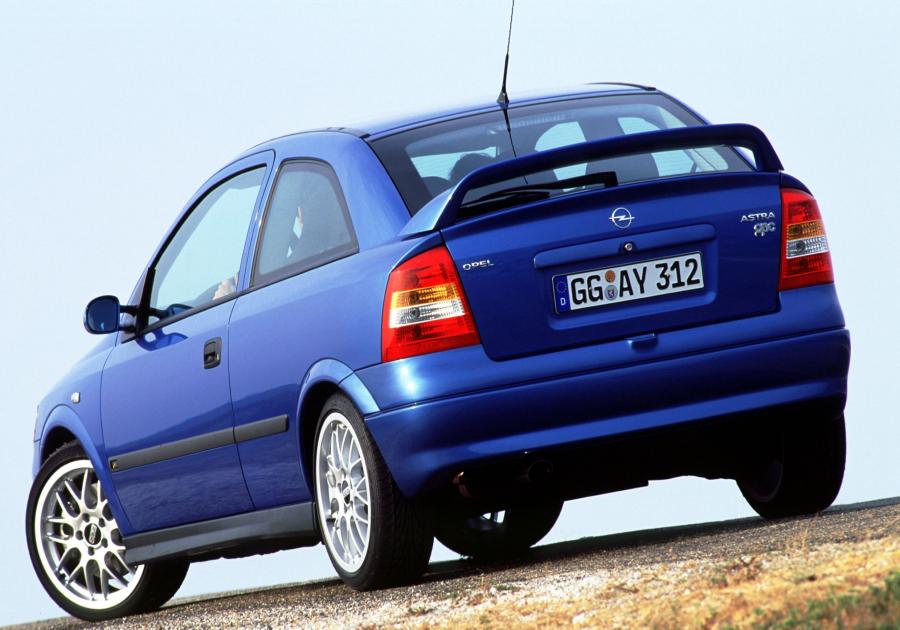  Opel Astra OPC (G) 2002 года  (фото 26 из 26)